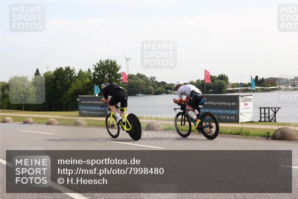 15.06.2025 - 27. Vierlanden-Triathlon H.Heesch http://msf.ph/oto/7998480 15.06.2025 09:50:21 Radfahren 86, 171 meine-sportfotos.de