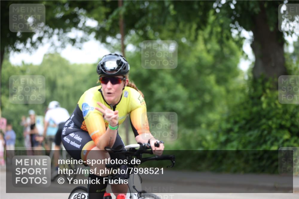 15.06.2025 - 7 Türme Triathlon Yannick Fuchs http://msf.ph/oto/7998521 15.06.2025 12:19:43 Radfahren 265 meine-sportfotos.de