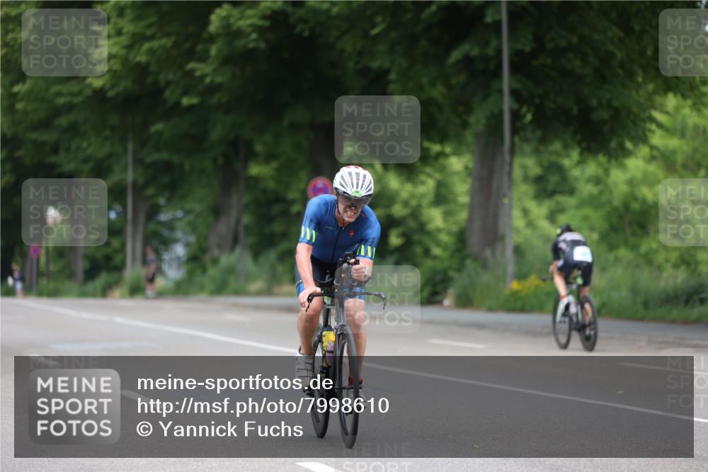 15.06.2025 - 7 Türme Triathlon Yannick Fuchs http://msf.ph/oto/7998610 15.06.2025 12:19:56 Radfahren 208, 309, 414 meine-sportfotos.de