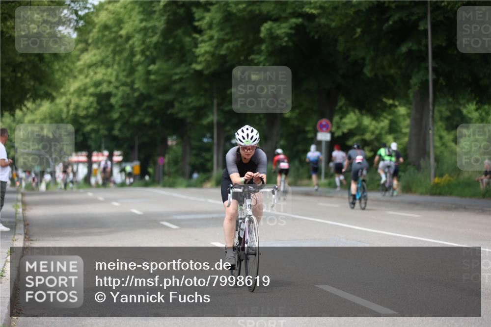 15.06.2025 - 7 Türme Triathlon Yannick Fuchs http://msf.ph/oto/7998619 15.06.2025 13:13:21 Radfahren 304, 307, 352, 381, 547, 662, 668, 711, 726, 841, 854 meine-sportfotos.de