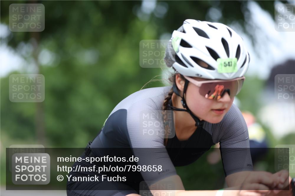 15.06.2025 - 7 Türme Triathlon Yannick Fuchs http://msf.ph/oto/7998658 15.06.2025 13:13:22 Radfahren 304, 307, 352, 381, 547, 662, 668, 726, 841, 854 meine-sportfotos.de