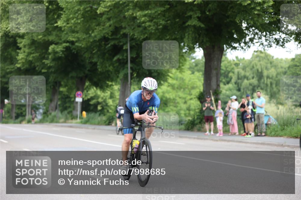 15.06.2025 - 7 Türme Triathlon Yannick Fuchs http://msf.ph/oto/7998685 15.06.2025 12:19:57 Radfahren 309, 414 meine-sportfotos.de