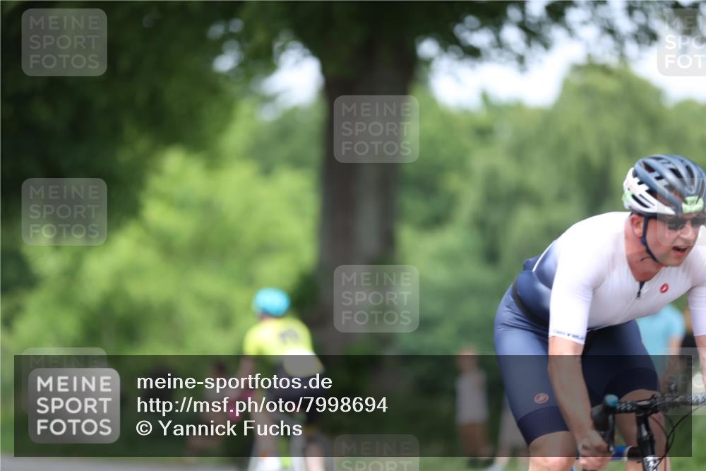15.06.2025 - 7 Türme Triathlon Yannick Fuchs http://msf.ph/oto/7998694 15.06.2025 13:13:28 Radfahren 662, 668, 726, 771, 854 meine-sportfotos.de
