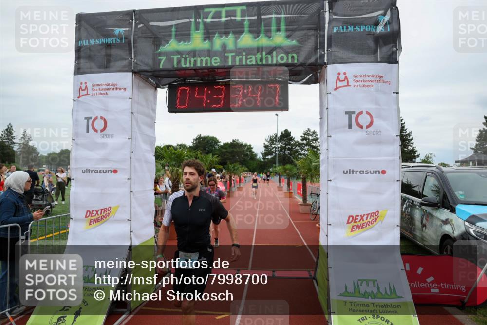 15.06.2025 - 7 Türme Triathlon Michael Strokosch http://msf.ph/oto/7998700 15.06.2025 14:33:47 Ziel 469, 728, 844 meine-sportfotos.de