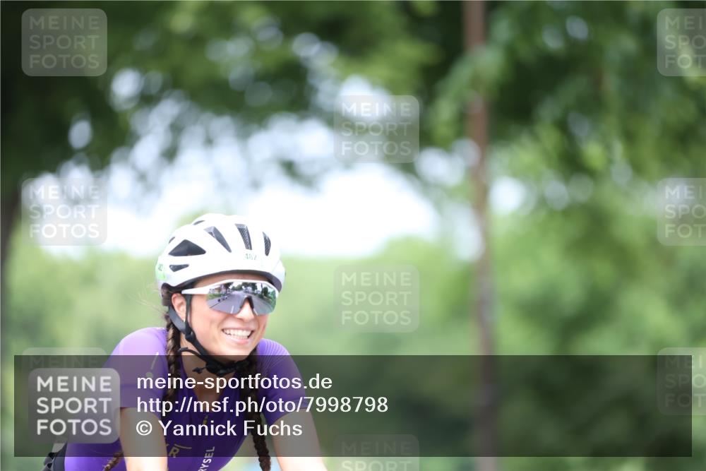 15.06.2025 - 7 Türme Triathlon Yannick Fuchs http://msf.ph/oto/7998798 15.06.2025 13:13:38 Radfahren 1147 meine-sportfotos.de