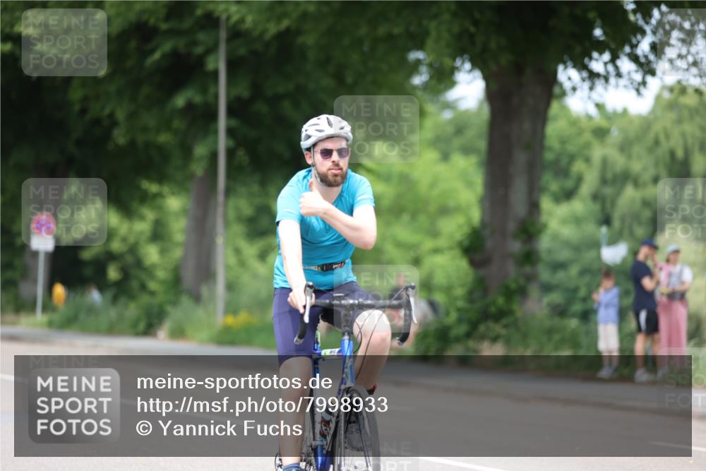15.06.2025 - 7 Türme Triathlon Yannick Fuchs http://msf.ph/oto/7998933 15.06.2025 13:13:49 Radfahren 195, 216, 563, 787, 1027, 1135 meine-sportfotos.de