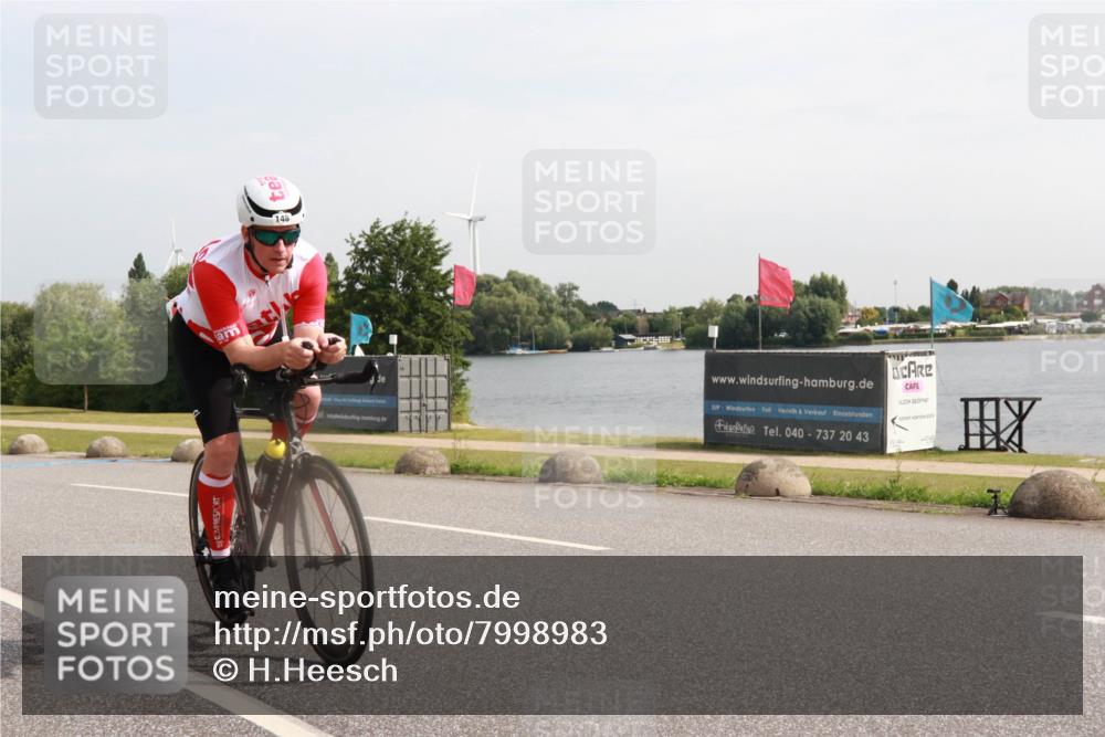 15.06.2025 - 27. Vierlanden-Triathlon H.Heesch http://msf.ph/oto/7998983 15.06.2025 10:02:02 Radfahren 111, 148, 153, 202, 255, 262, 307, 342 meine-sportfotos.de