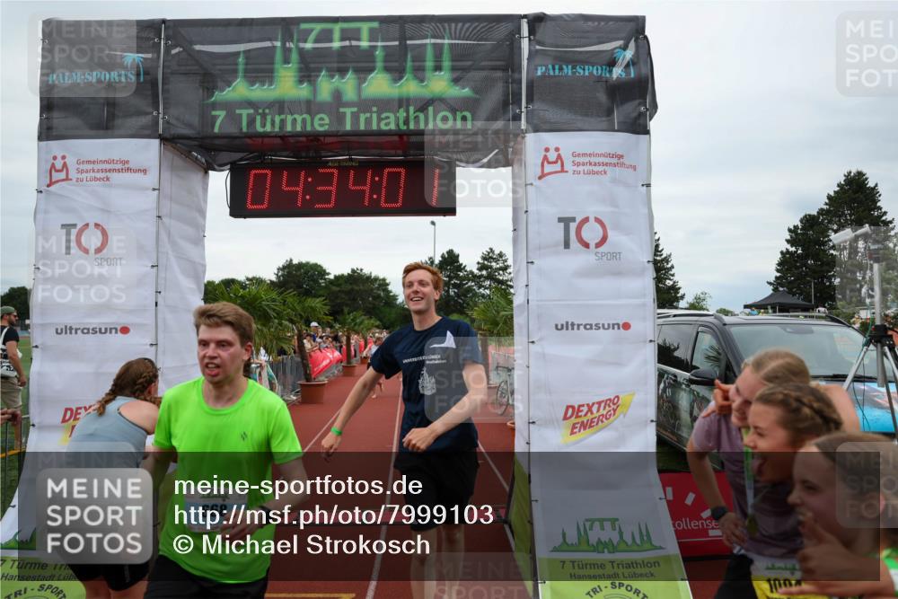 15.06.2025 - 7 Türme Triathlon Michael Strokosch http://msf.ph/oto/7999103 15.06.2025 14:34:01 Ziel 379, 598, 668 meine-sportfotos.de