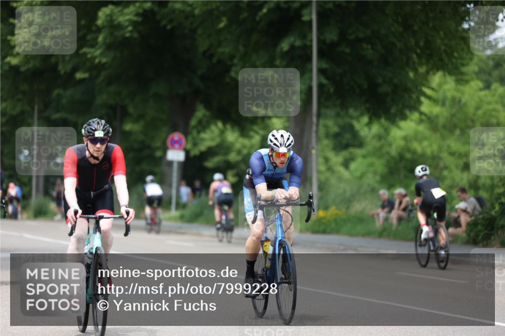 15.06.2025 - 7 Türme Triathlon Yannick Fuchs http://msf.ph/oto/7999228 15.06.2025 13:14:05 Radfahren 213, 258, 263, 418, 439, 459, 501, 722, 761, 1026, 1184 meine-sportfotos.de