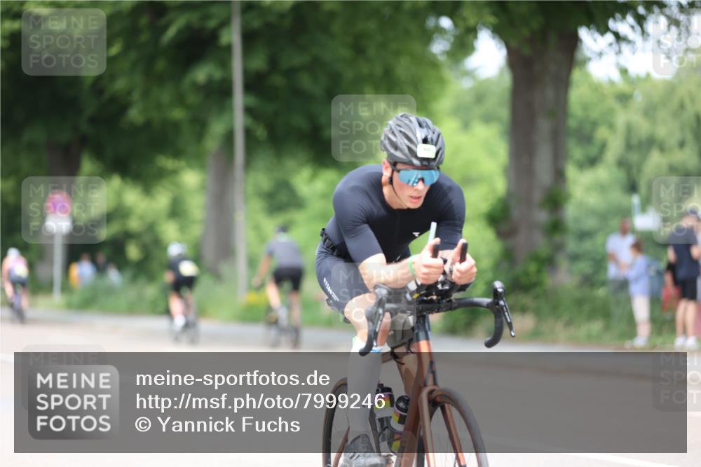 15.06.2025 - 7 Türme Triathlon Yannick Fuchs http://msf.ph/oto/7999246 15.06.2025 13:14:06 Radfahren 213, 258, 263, 418, 439, 459, 501, 722, 761, 1026, 1184 meine-sportfotos.de