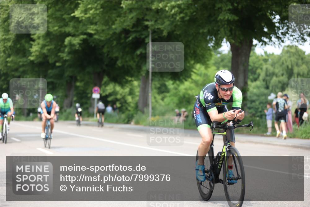15.06.2025 - 7 Türme Triathlon Yannick Fuchs http://msf.ph/oto/7999376 15.06.2025 13:14:08 Radfahren 213, 258, 263, 418, 439, 459, 501, 722, 761, 809, 1026 meine-sportfotos.de