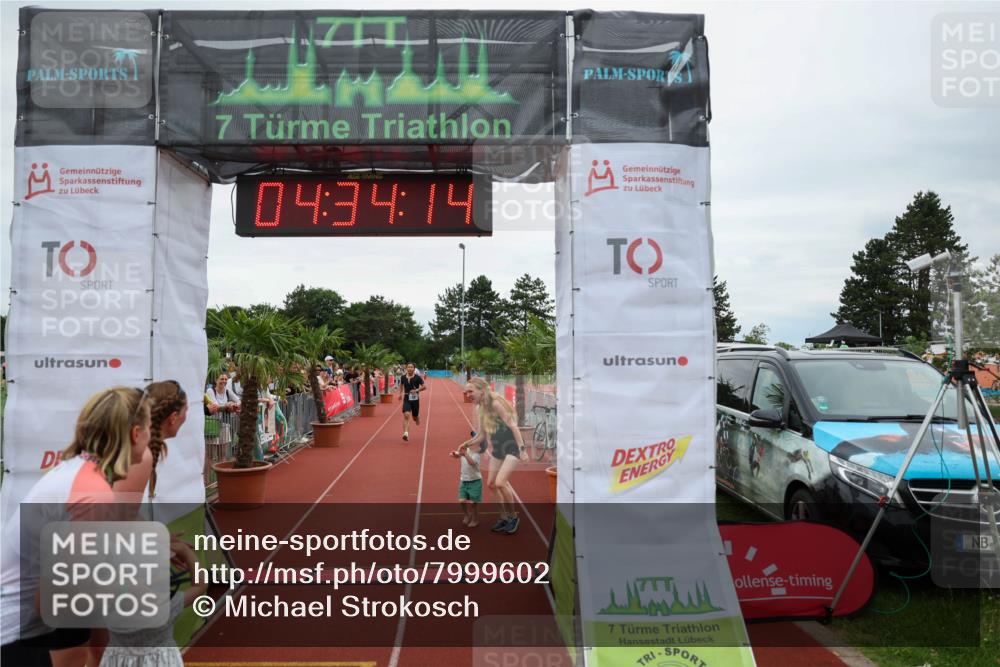 15.06.2025 - 7 Türme Triathlon Michael Strokosch http://msf.ph/oto/7999602 15.06.2025 14:34:14 Ziel 516 meine-sportfotos.de
