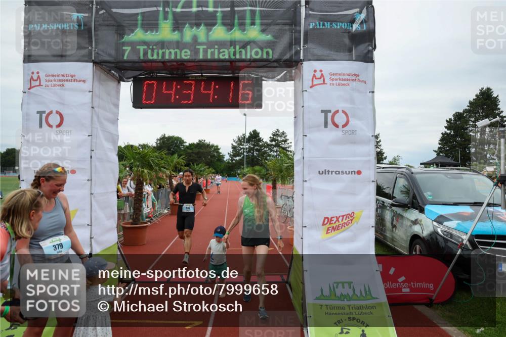 15.06.2025 - 7 Türme Triathlon Michael Strokosch http://msf.ph/oto/7999658 15.06.2025 14:34:16 Ziel 516 meine-sportfotos.de