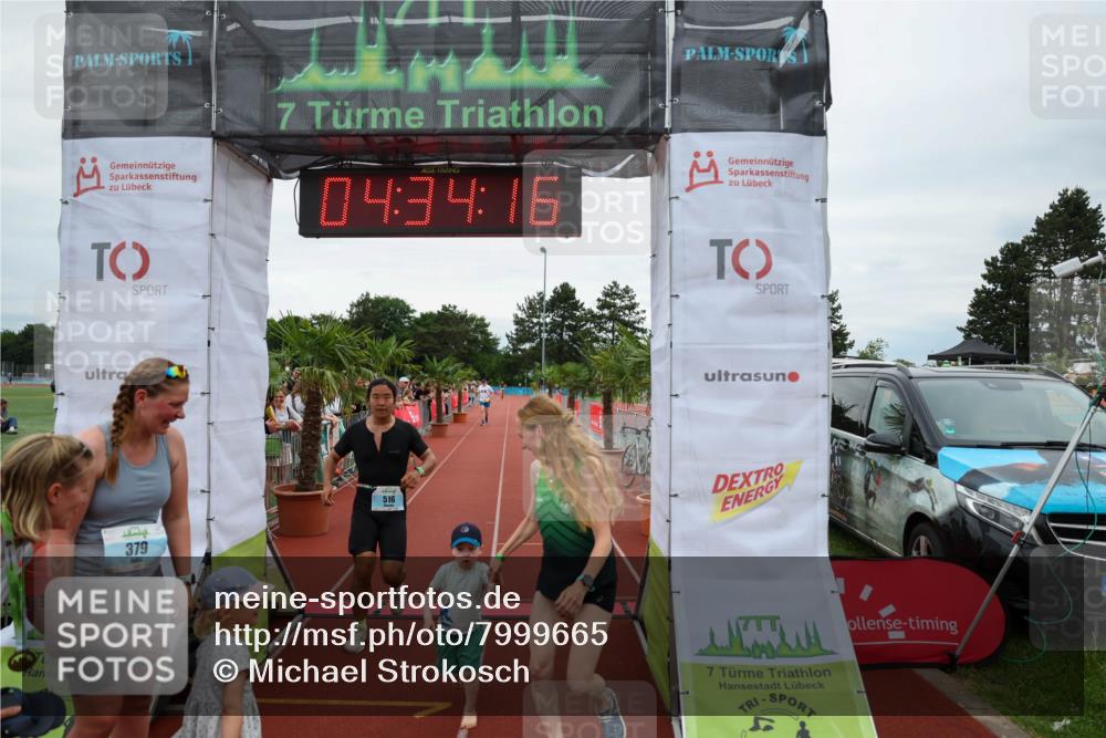 15.06.2025 - 7 Türme Triathlon Michael Strokosch http://msf.ph/oto/7999665 15.06.2025 14:34:16 Ziel 516 meine-sportfotos.de