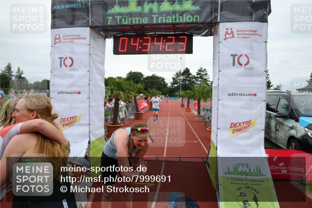 15.06.2025 - 7 Türme Triathlon Michael Strokosch http://msf.ph/oto/7999691 15.06.2025 14:34:23 Ziel 516, 1008 meine-sportfotos.de