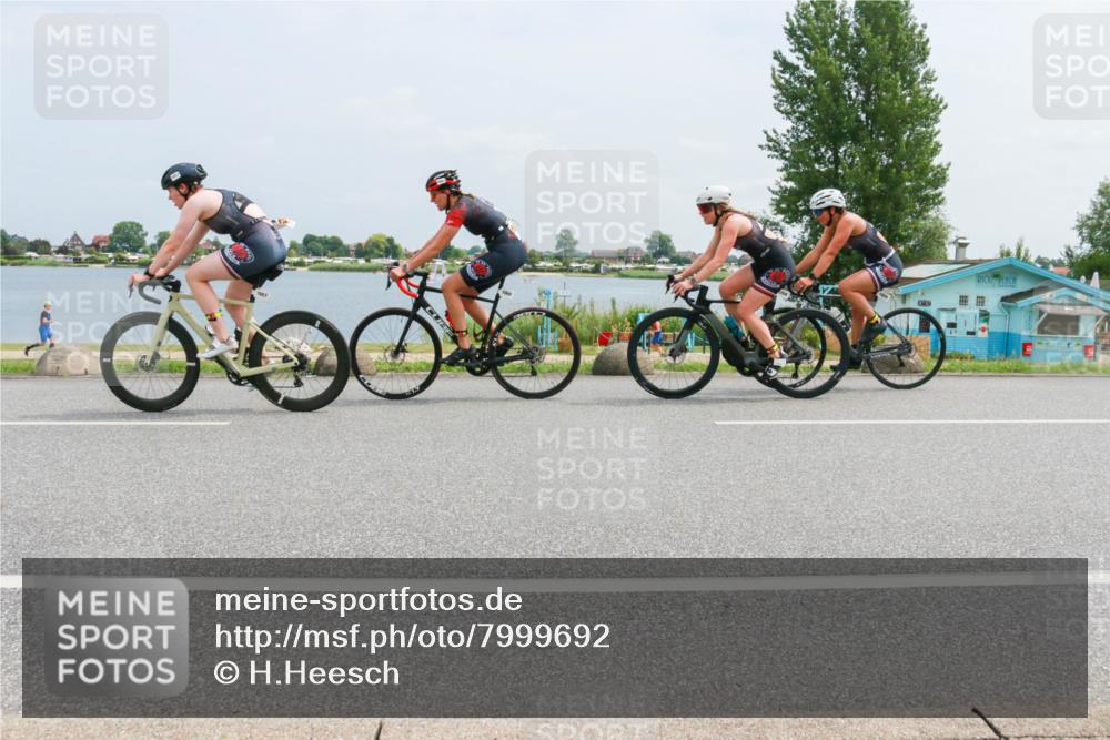 21.06.2025 - 27. Vierlanden-Triathlon H.Heesch http://msf.ph/oto/7999692 15.06.2025 12:32:24 Radfahren 784, 819, 1057, 1058, 1059, 1060 meine-sportfotos.de