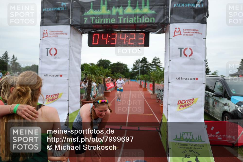 15.06.2025 - 7 Türme Triathlon Michael Strokosch http://msf.ph/oto/7999697 15.06.2025 14:34:23 Ziel 516, 1008 meine-sportfotos.de