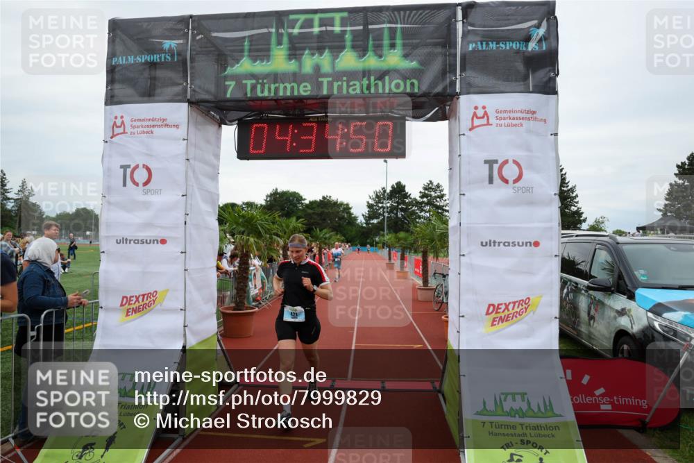 15.06.2025 - 7 Türme Triathlon Michael Strokosch http://msf.ph/oto/7999829 15.06.2025 14:34:50 Ziel 421 meine-sportfotos.de