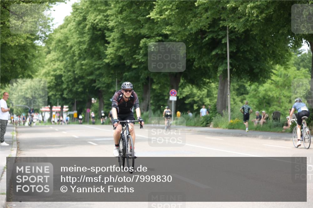 15.06.2025 - 7 Türme Triathlon Yannick Fuchs http://msf.ph/oto/7999830 15.06.2025 13:14:13 Radfahren 213, 258, 418, 487, 722, 809 meine-sportfotos.de
