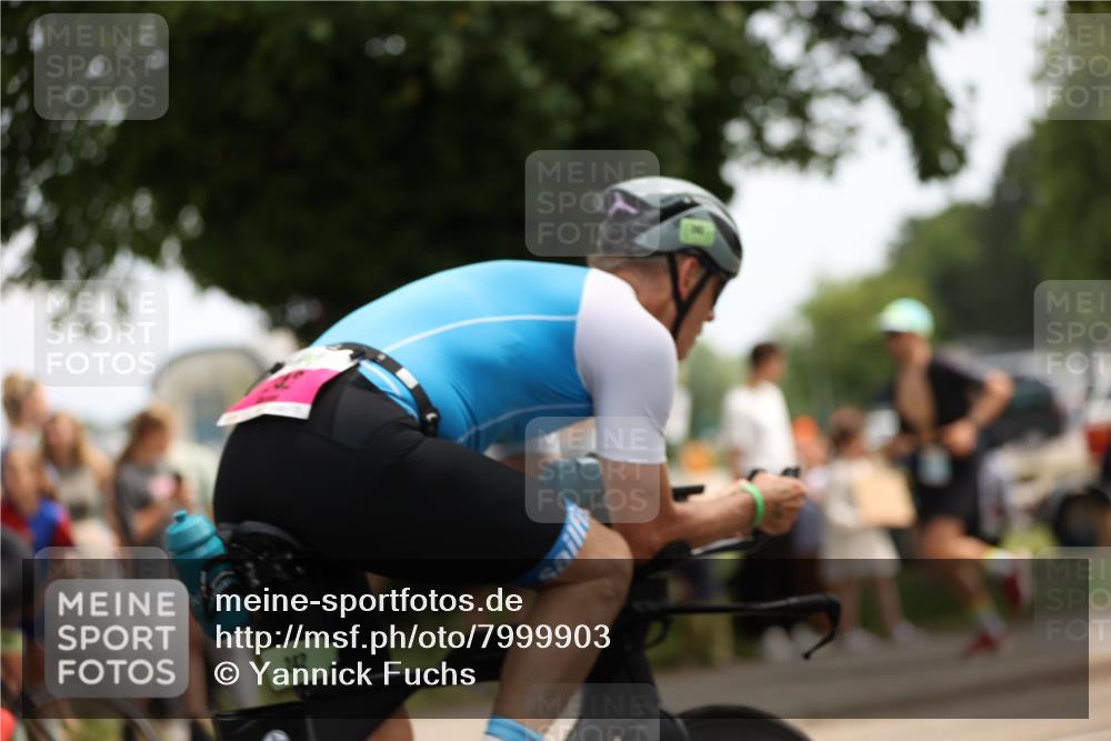15.06.2025 - 7 Türme Triathlon Yannick Fuchs http://msf.ph/oto/7999903 15.06.2025 13:14:14 Radfahren 258, 418, 487, 722, 809 meine-sportfotos.de