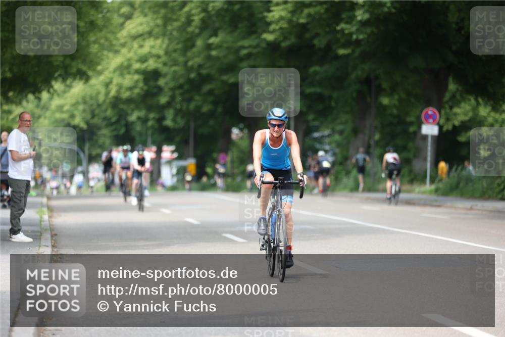 15.06.2025 - 7 Türme Triathlon Yannick Fuchs http://msf.ph/oto/8000005 15.06.2025 13:14:24 Radfahren 201, 220, 420, 581, 660, 735, 918, 921, 929, 1110 meine-sportfotos.de