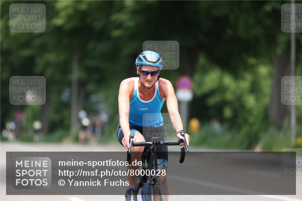 15.06.2025 - 7 Türme Triathlon Yannick Fuchs http://msf.ph/oto/8000028 15.06.2025 13:14:25 Radfahren 201, 220, 420, 581, 660, 735, 918, 921, 929, 1110 meine-sportfotos.de