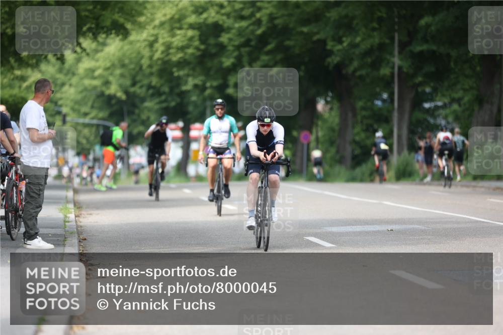 15.06.2025 - 7 Türme Triathlon Yannick Fuchs http://msf.ph/oto/8000045 15.06.2025 13:14:26 Radfahren 201, 220, 420, 581, 660, 735, 918, 929, 1110 meine-sportfotos.de