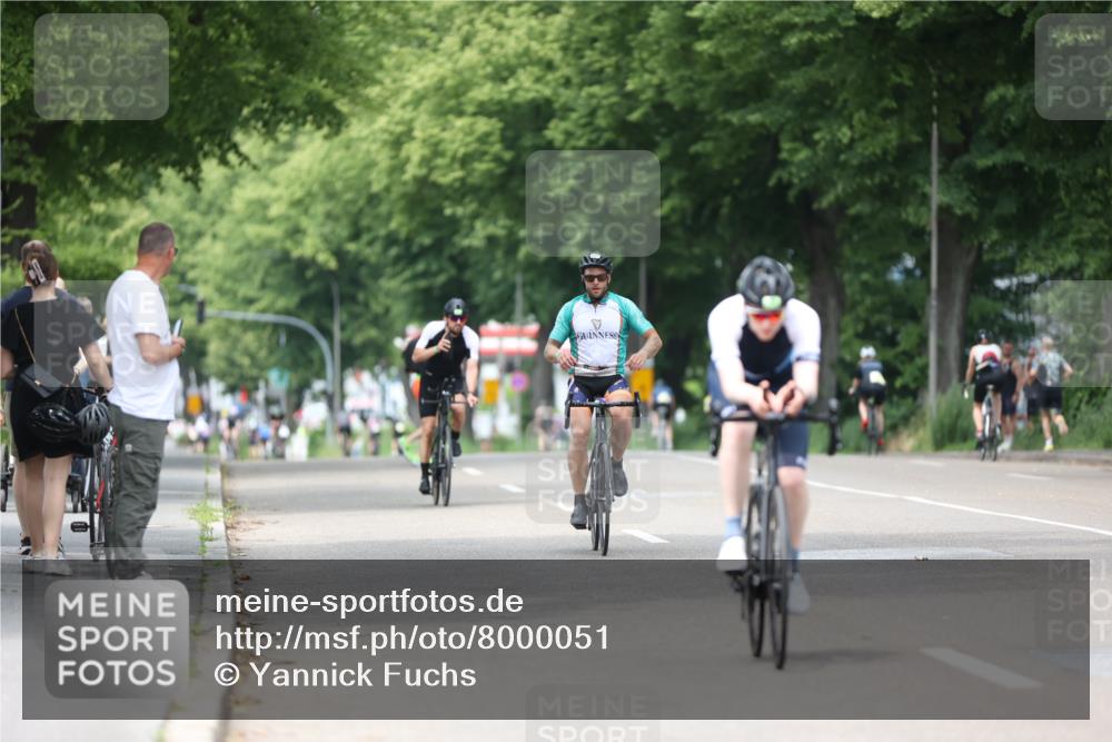 15.06.2025 - 7 Türme Triathlon Yannick Fuchs http://msf.ph/oto/8000051 15.06.2025 13:14:27 Radfahren 201, 220, 420, 581, 660, 735, 918, 929, 1110 meine-sportfotos.de