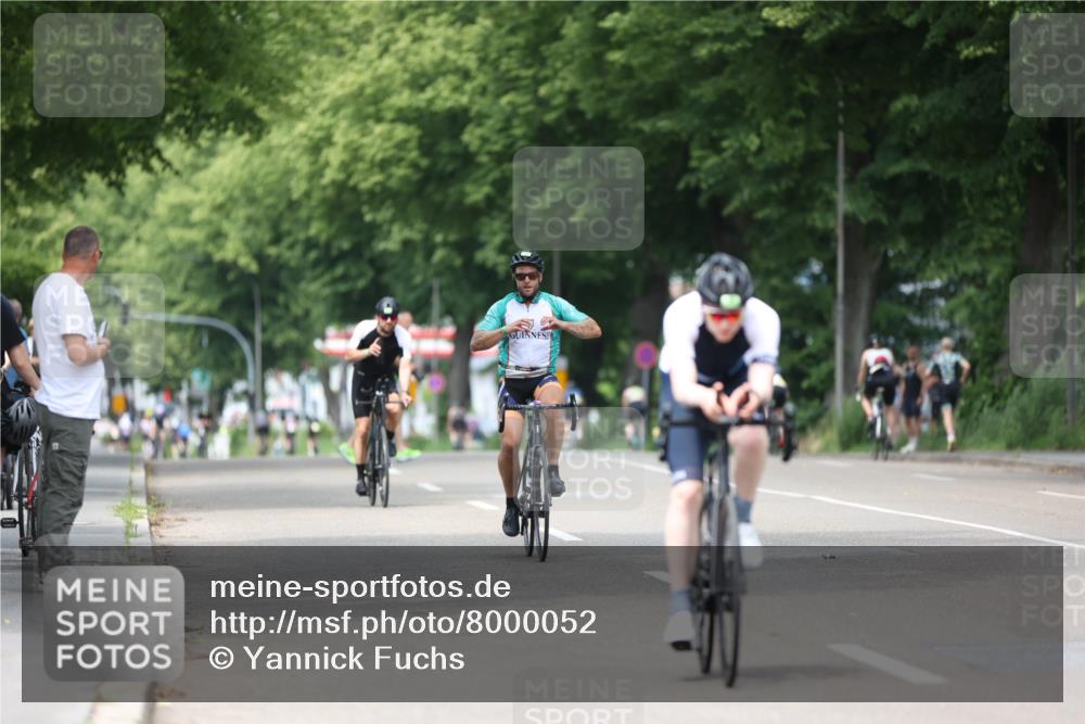 15.06.2025 - 7 Türme Triathlon Yannick Fuchs http://msf.ph/oto/8000052 15.06.2025 13:14:27 Radfahren 201, 220, 420, 581, 660, 735, 918, 929, 1110 meine-sportfotos.de