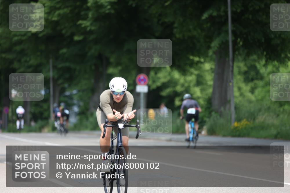 15.06.2025 - 7 Türme Triathlon Yannick Fuchs http://msf.ph/oto/8000102 15.06.2025 12:23:49 Radfahren 284, 594 meine-sportfotos.de