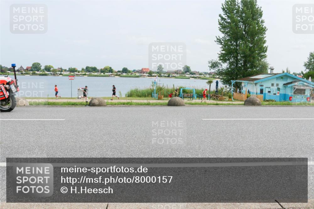 21.06.2025 - 27. Vierlanden-Triathlon H.Heesch http://msf.ph/oto/8000157 15.06.2025 12:33:18 Radfahren  meine-sportfotos.de