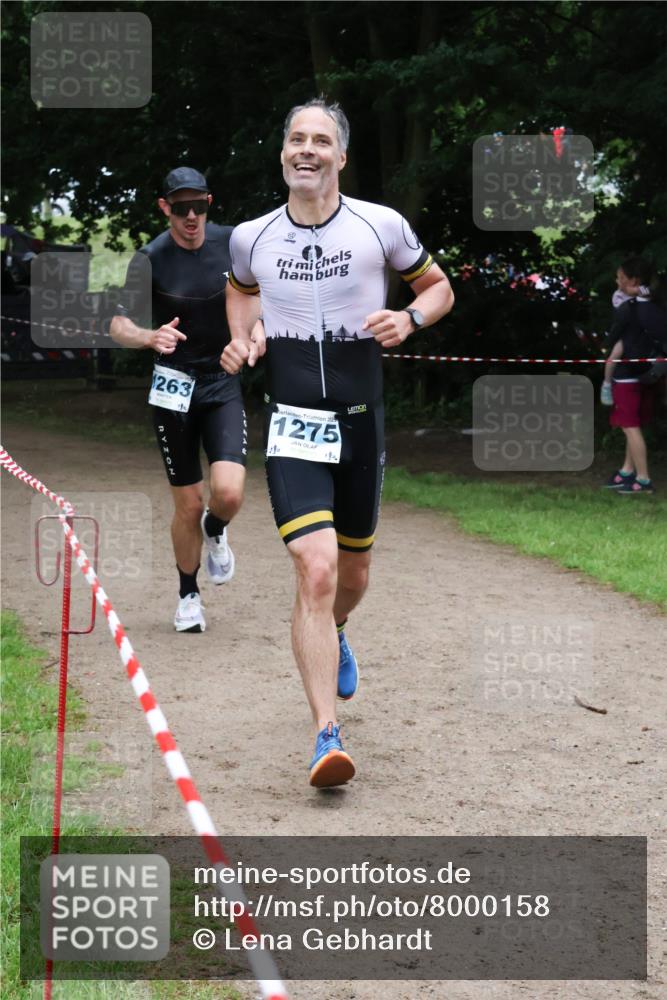 21.06.2025 - 27. Vierlanden-Triathlon Lena Gebhardt http://msf.ph/oto/8000158 15.06.2025 14:01:58 Laufen 263, 212, 1275, 4, 4 meine-sportfotos.de