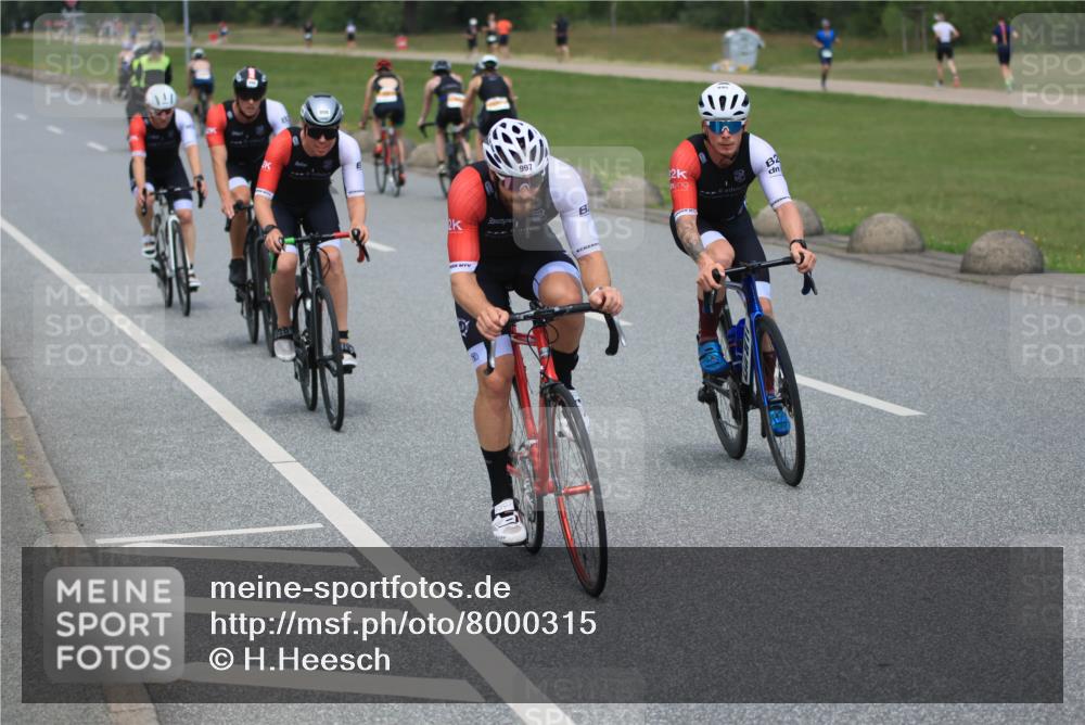 21.06.2025 - 27. Vierlanden-Triathlon H.Heesch http://msf.ph/oto/8000315 15.06.2025 12:34:09 Radfahren 994, 995, 996, 997, 998, 1061, 1062, 1063, 1064 meine-sportfotos.de