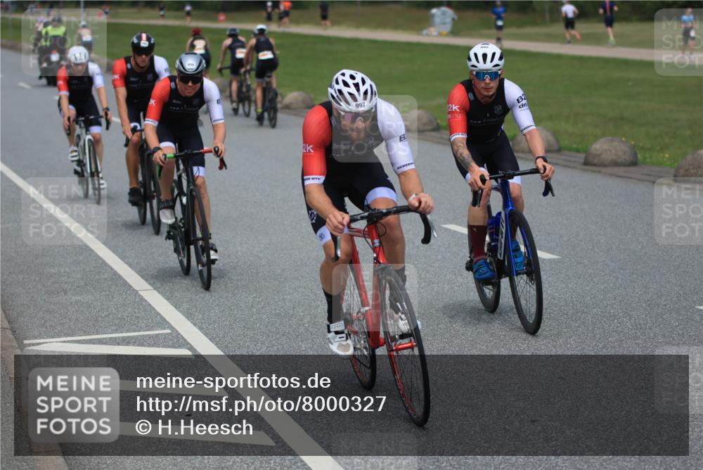 21.06.2025 - 27. Vierlanden-Triathlon H.Heesch http://msf.ph/oto/8000327 15.06.2025 12:34:09 Radfahren 994, 995, 996, 997, 998, 1061, 1062, 1063, 1064 meine-sportfotos.de