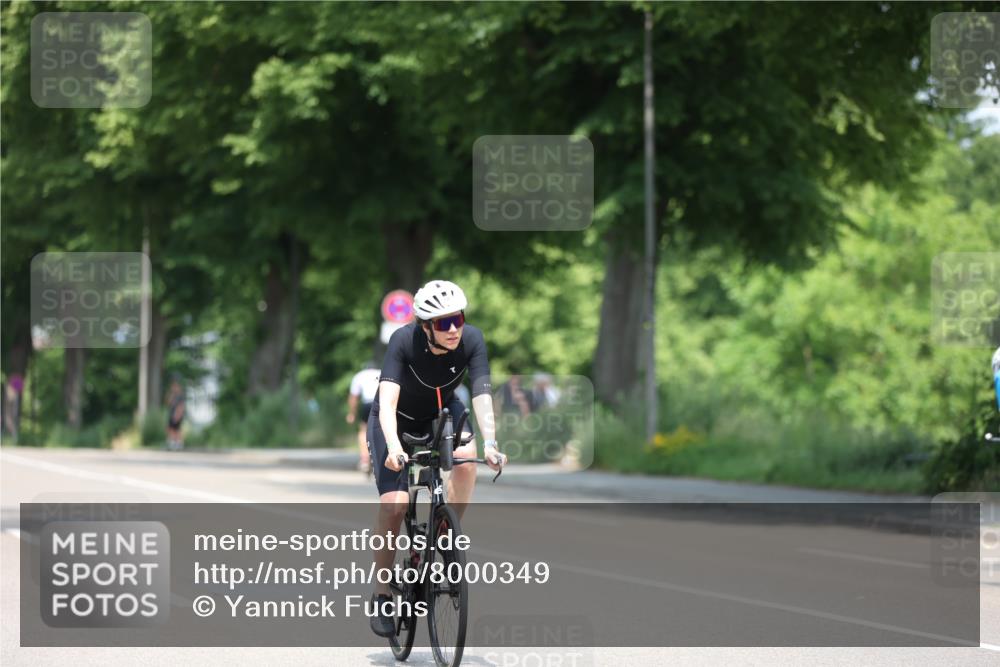 15.06.2025 - 7 Türme Triathlon Yannick Fuchs http://msf.ph/oto/8000349 15.06.2025 12:25:00 Radfahren 327, 372 meine-sportfotos.de