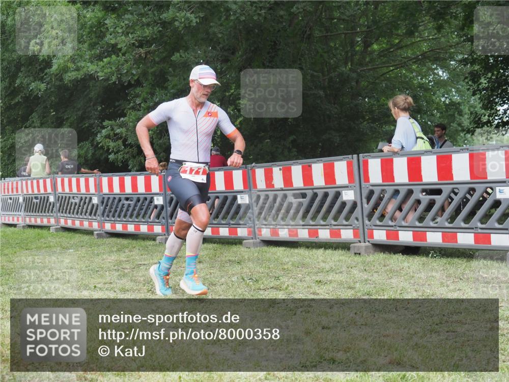 21.06.2025 - 27. Vierlanden-Triathlon KatJ http://msf.ph/oto/8000358 15.06.2025 12:54:13 Ziel 171, 757 meine-sportfotos.de