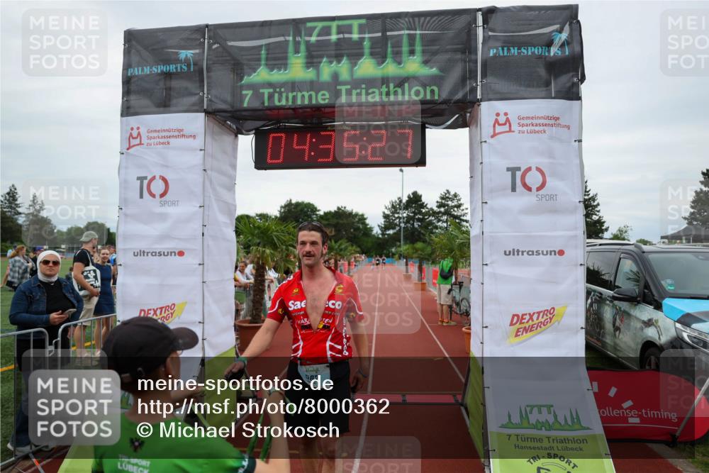 15.06.2025 - 7 Türme Triathlon Michael Strokosch http://msf.ph/oto/8000362 15.06.2025 14:35:26 Ziel 582 meine-sportfotos.de
