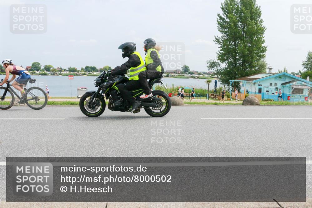 21.06.2025 - 27. Vierlanden-Triathlon H.Heesch http://msf.ph/oto/8000502 15.06.2025 12:34:03 Radfahren 888, 1061, 1062, 1063, 1064, 1065, 1066, 1067, 1068 meine-sportfotos.de