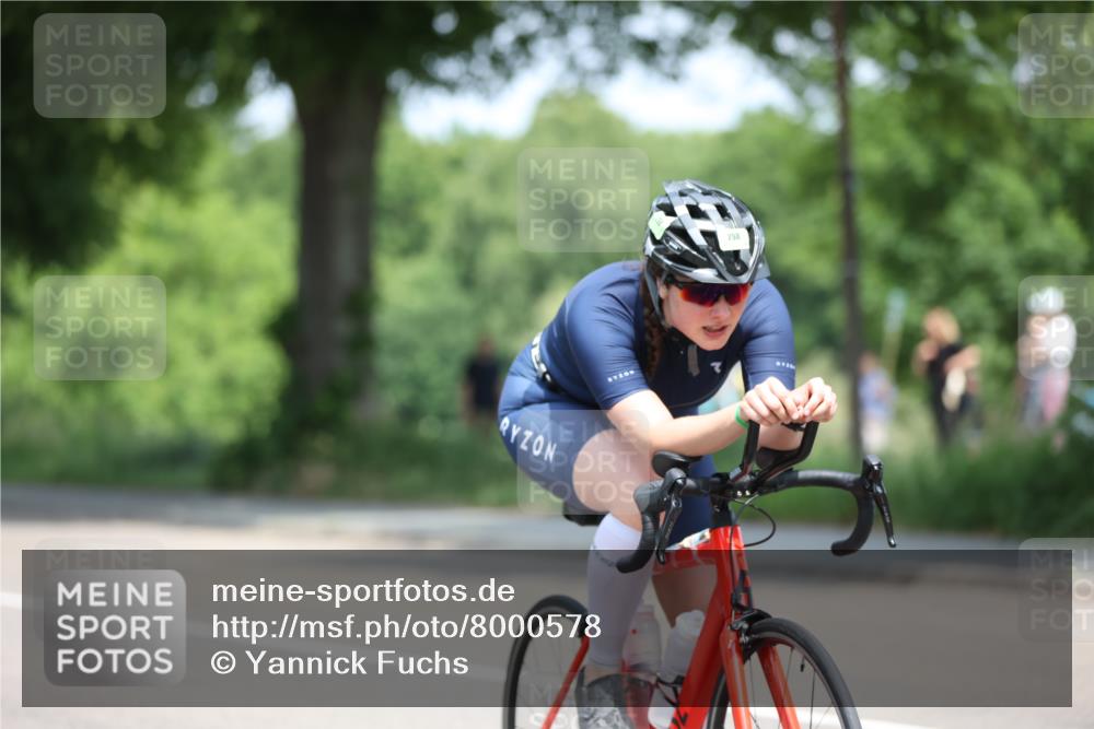 15.06.2025 - 7 Türme Triathlon Yannick Fuchs http://msf.ph/oto/8000578 15.06.2025 12:25:32 Radfahren 298 meine-sportfotos.de