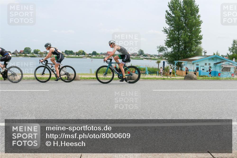21.06.2025 - 27. Vierlanden-Triathlon H.Heesch http://msf.ph/oto/8000609 15.06.2025 12:34:05 Radfahren 1061, 1062, 1063, 1064, 1065, 1066, 1067, 1068 meine-sportfotos.de