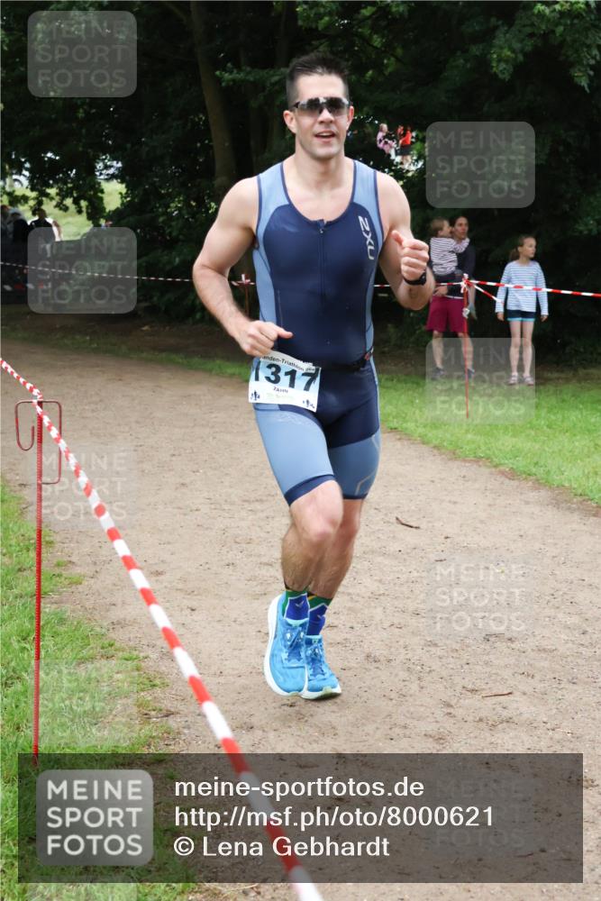 21.06.2025 - 27. Vierlanden-Triathlon Lena Gebhardt http://msf.ph/oto/8000621 15.06.2025 14:03:09 Laufen 20, 1317, 14 meine-sportfotos.de