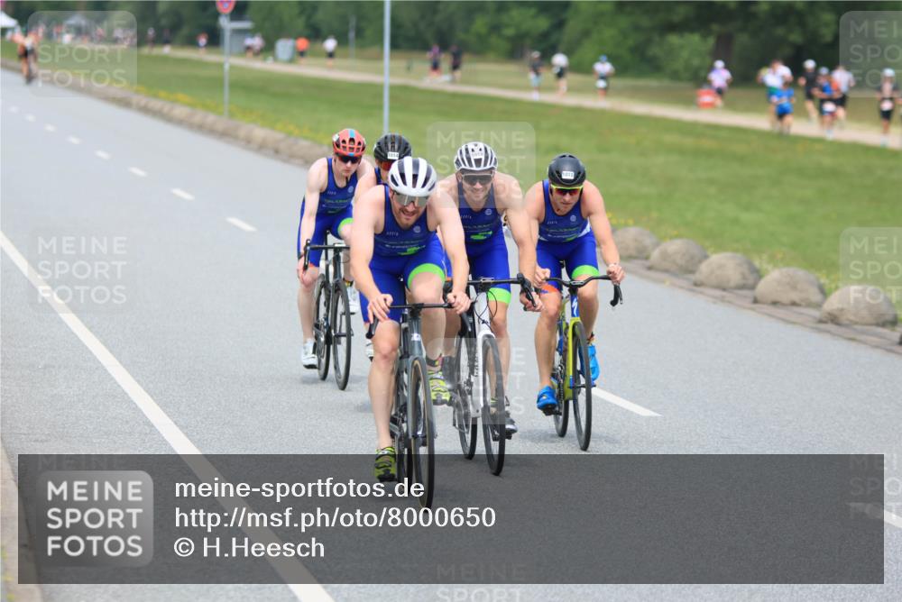 21.06.2025 - 27. Vierlanden-Triathlon H.Heesch http://msf.ph/oto/8000650 15.06.2025 12:35:00 Radfahren 811, 1014, 1015, 1016, 1017, 1018 meine-sportfotos.de