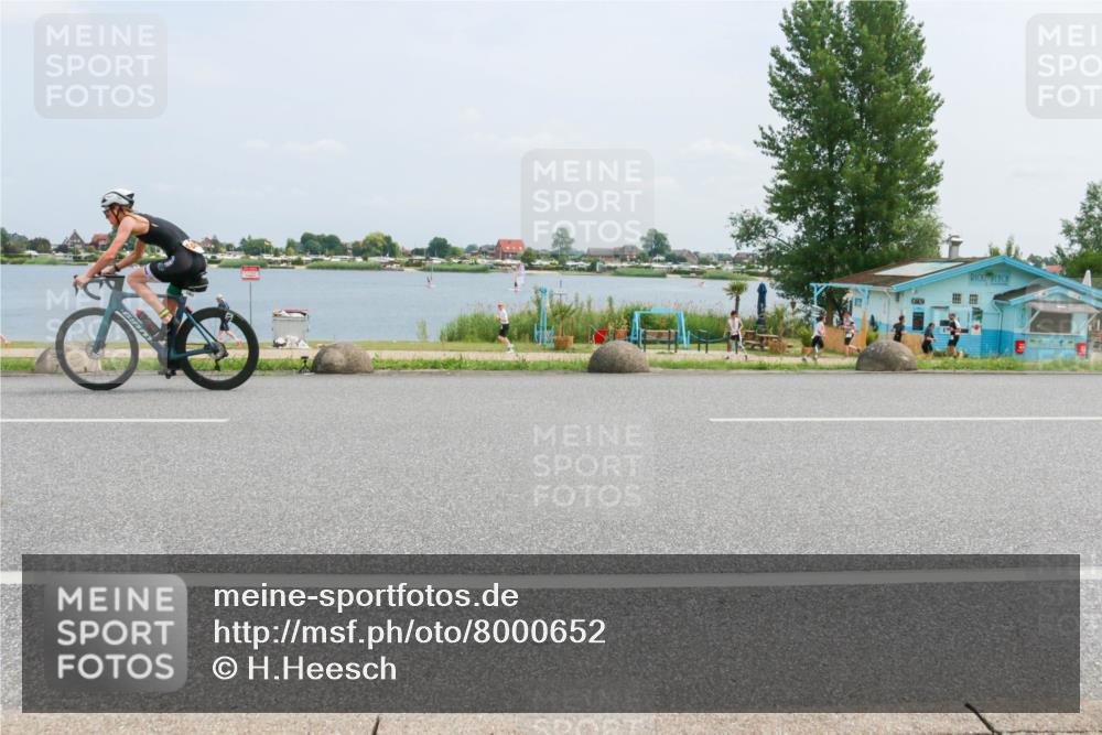 21.06.2025 - 27. Vierlanden-Triathlon H.Heesch http://msf.ph/oto/8000652 15.06.2025 12:34:05 Radfahren 1061, 1062, 1063, 1064, 1065, 1066, 1067, 1068 meine-sportfotos.de