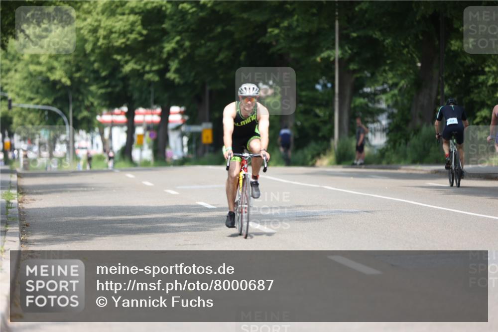 15.06.2025 - 7 Türme Triathlon Yannick Fuchs http://msf.ph/oto/8000687 15.06.2025 12:25:52 Radfahren 271, 538, 541, 557, 674 meine-sportfotos.de