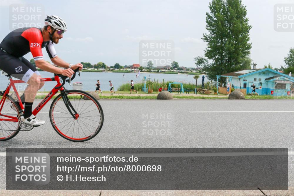 21.06.2025 - 27. Vierlanden-Triathlon H.Heesch http://msf.ph/oto/8000698 15.06.2025 12:34:10 Radfahren 994, 995, 996, 997, 998, 1061, 1062, 1063, 1064 meine-sportfotos.de