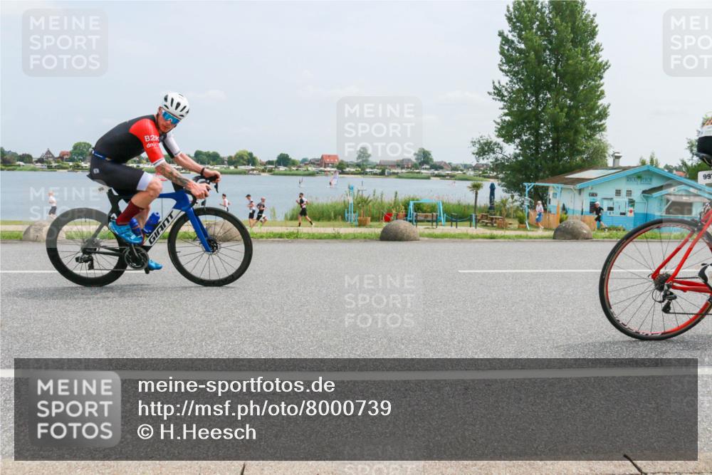 21.06.2025 - 27. Vierlanden-Triathlon H.Heesch http://msf.ph/oto/8000739 15.06.2025 12:34:11 Radfahren 994, 995, 996, 997, 998, 1061, 1062, 1063, 1064 meine-sportfotos.de