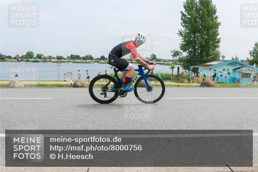 21.06.2025 - 27. Vierlanden-Triathlon H.Heesch http://msf.ph/oto/8000756 15.06.2025 12:34:11 Radfahren 994, 995, 996, 997, 998, 1061, 1062, 1063, 1064 meine-sportfotos.de