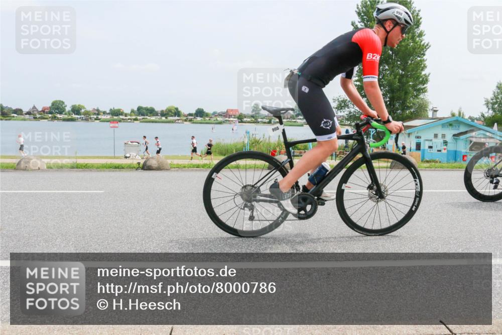 21.06.2025 - 27. Vierlanden-Triathlon H.Heesch http://msf.ph/oto/8000786 15.06.2025 12:34:11 Radfahren 994, 995, 996, 997, 998, 1061, 1062, 1063, 1064 meine-sportfotos.de