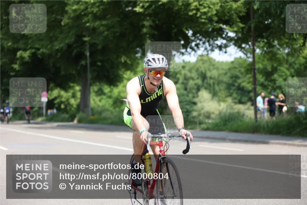 15.06.2025 - 7 Türme Triathlon Yannick Fuchs http://msf.ph/oto/8000804 15.06.2025 12:25:54 Radfahren 271, 538, 541, 557, 674 meine-sportfotos.de