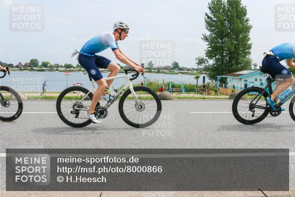 21.06.2025 - 27. Vierlanden-Triathlon H.Heesch http://msf.ph/oto/8000866 15.06.2025 12:34:35 Radfahren 891, 944, 1009, 1010, 1011, 1012, 1013 meine-sportfotos.de